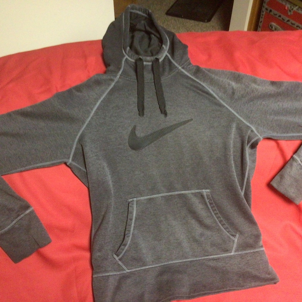 - NIKE hoodie